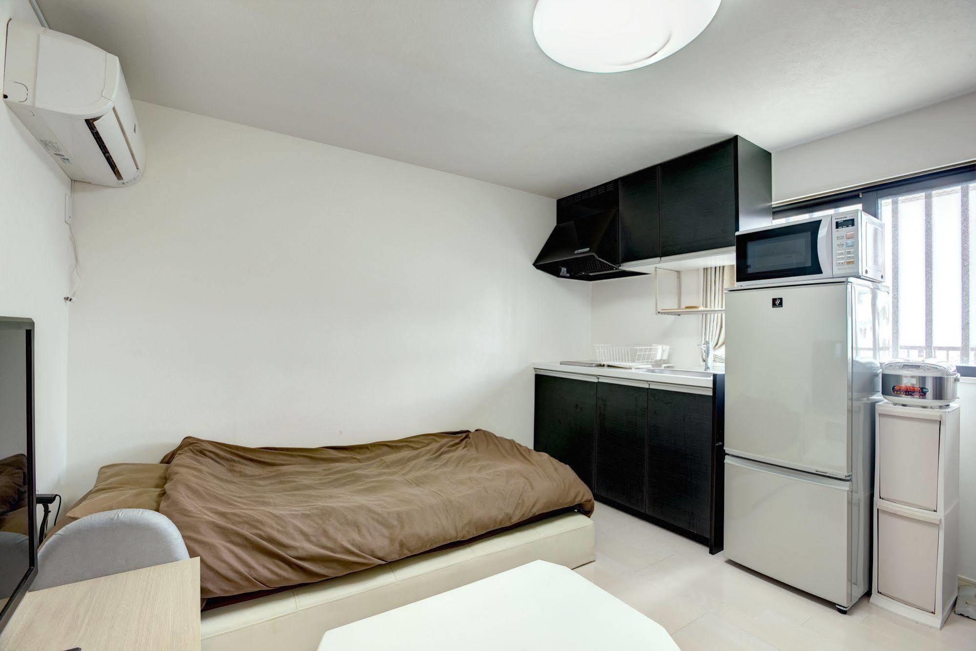 Apartment Terrace *